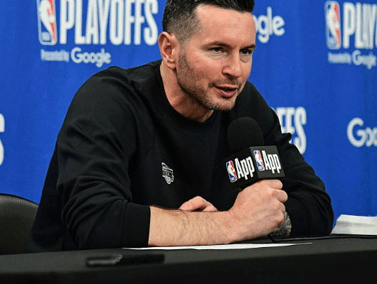 JJ Redick Puji Kuarter Tiga Lakers vs Timberwolves jj-redick-puji-kuarter-tiga-lakers-vs-timberwolves