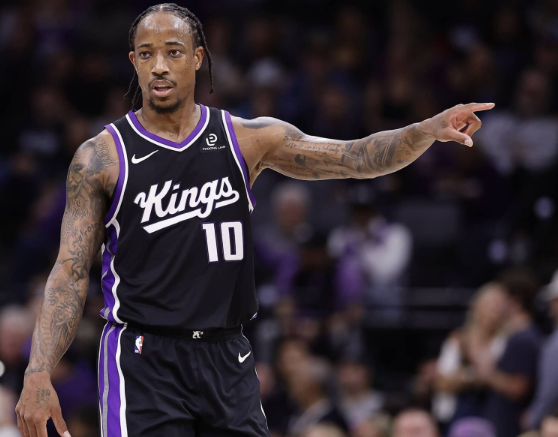 demar-derozan-marah-usai-reaves-dapat-46-free-throw