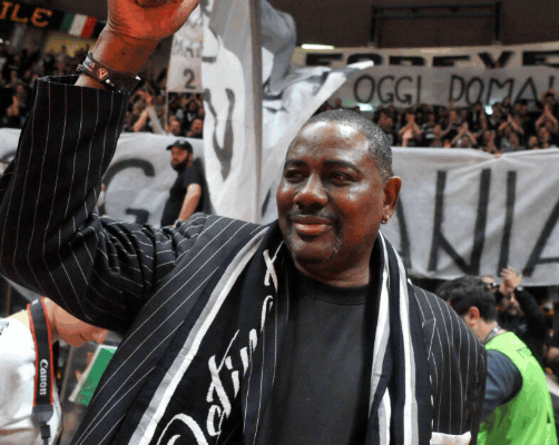 cerita-micheal-ray-richardson-yang-ke-okc