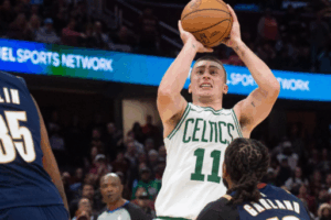 payton-pritchard-mengantarkan-celtics-bantai-cavaliers