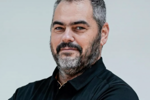 agusti-julbe-minta-dewa-united-latihan-bertahan