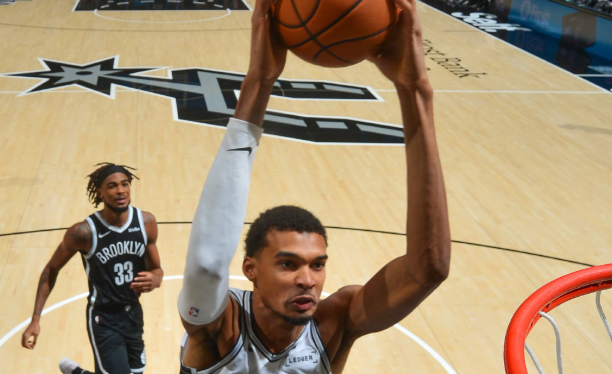 San Antonio Spurs Catat Kemenangan Beruntun Lawan Nets